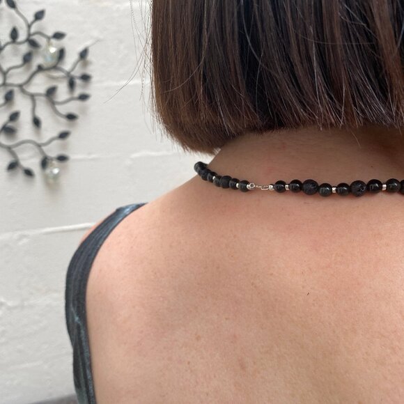 Black natural stone & sterling silver choker - Picture 4 of 9